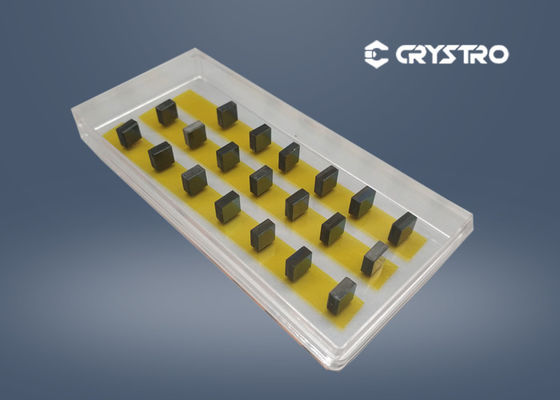 Le chrome passif du Cr YAG de matériau laser de commutateur de Q a enduit yttrium, aluminium et grenat